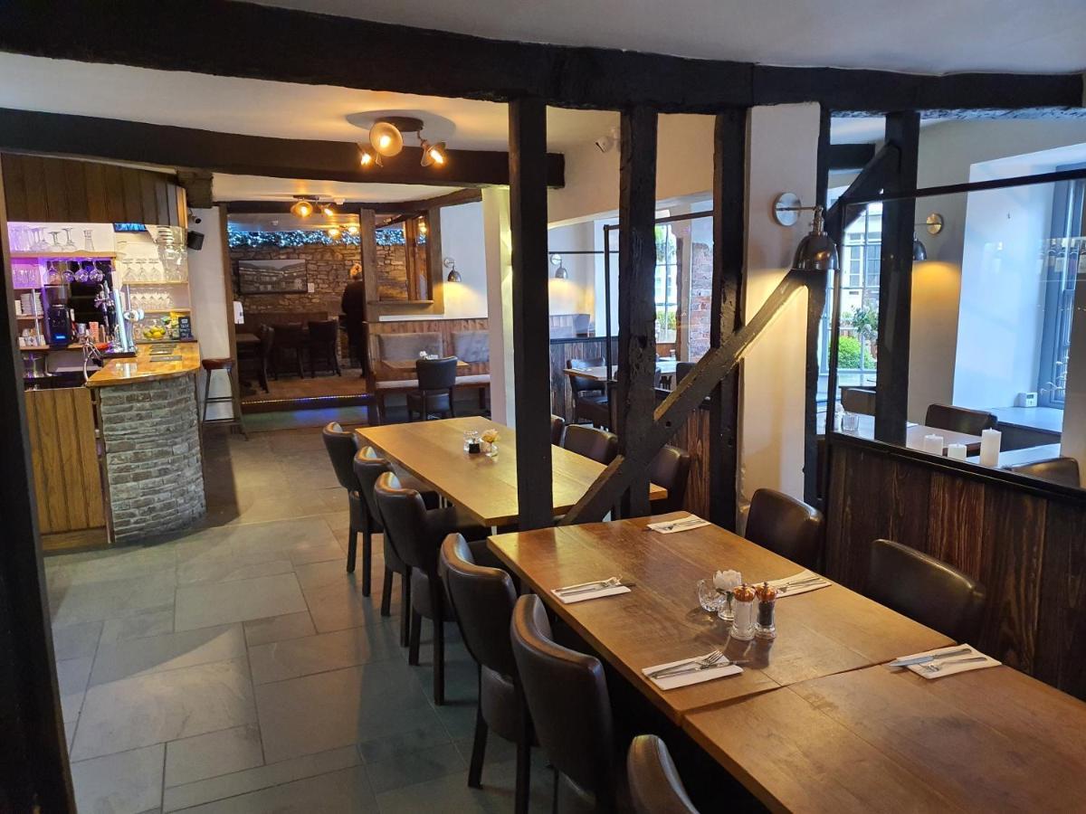 Dragon Inn Crickhowell Ngoại thất bức ảnh